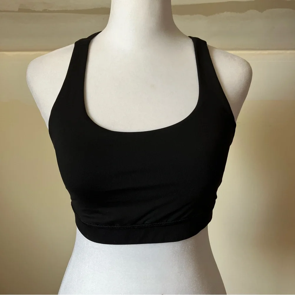 Lululemon Athletica Black CrisCross Energy Bra size 6 - Picture 3 of 4